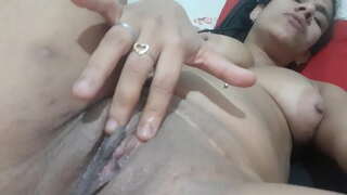 ���วามลุ่มหลงเป็นมากเกินไปฉันตัดสินใจที่จะเล่นกับของเธอ