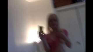 Hymne a la管，歌颂口交有才华的Quebecer女孩