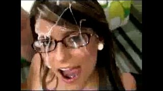 El doble de la Seva Cum Cum Cobert i Destruït Cumpilation