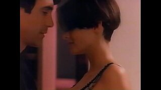 Wendy Hamilton vrlo rijetka i scena seksa (Pogodaka)