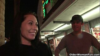 Vegas milf fodido en hotel