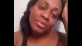 Saill Pussy Follasach-Video