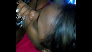 Ebano babe succhia spessa cazzo nero