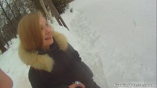 Ochelarii - Acest teeny-ar putea să nu fie cel mai bun patinator din țară