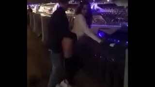 Тамак жейт, шлюха, көчөдө, moscow