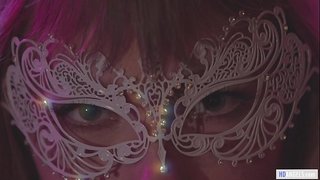 Experienced woman leads her new lesbian സുഹൃത്ത് ഒരു സ്വകാര്യ മുറി