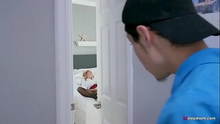 Mendominasi stepmommy