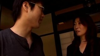 Awesome cougar fucks - Familia tabu porno - Famperv.com