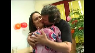 Дженни кого ӹдӹржӹн нӹжгӓ трахаться сиська шайылныш натуральный