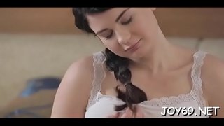 Pikanta jauna brunete, Lucy L. ir padarīt savu pirmo Erotisko video