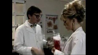 Missy ( Аналниот Професор )