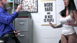 Shoplyfter duerchgesat lily lane saugen Hahn