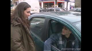 Big kelba big sperma ħadu tieqaf