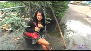 Στο νηπιαγωγείο η τσούλα δεν επιτρέπει στον εαυτό της να γαμηθεί με ευχαρίστηση