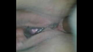 Andrea gozatzen atzetik bere emaztea